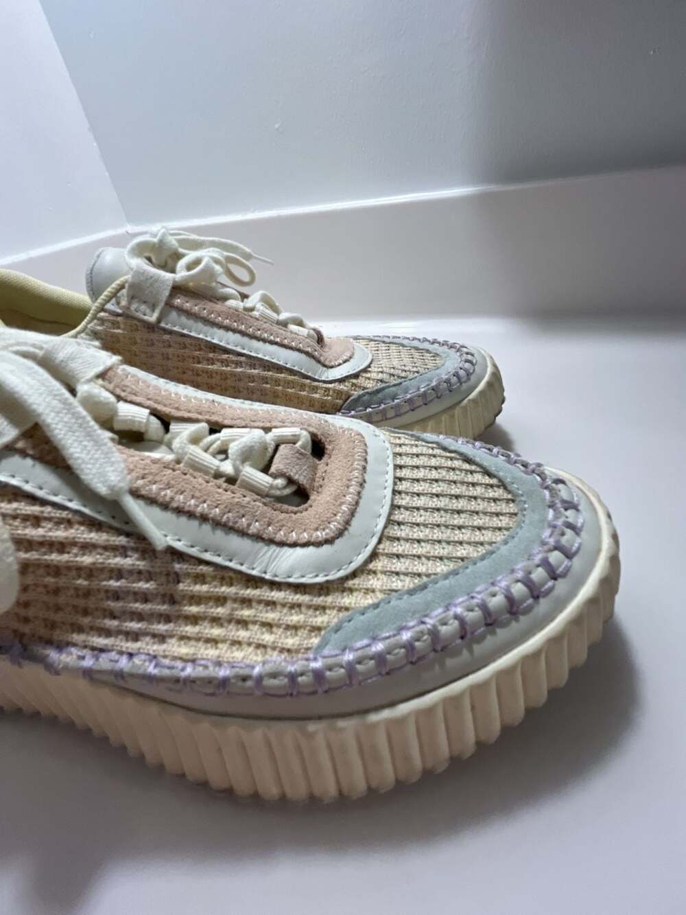 Dolce Vita Dolen Pearl Sneakers